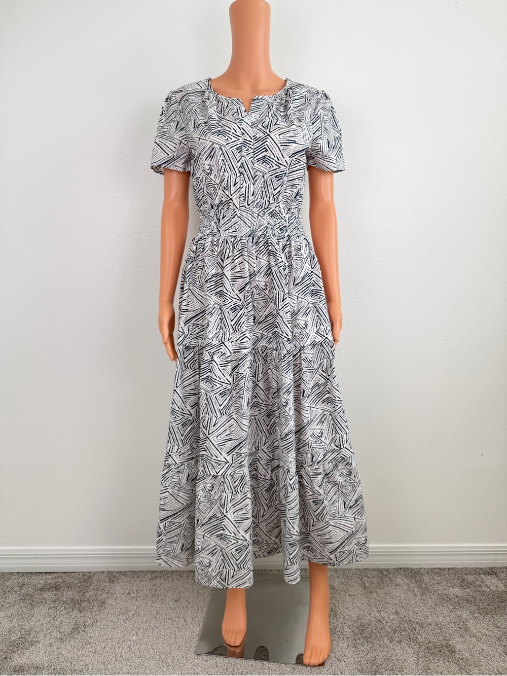 Tahari ASL Abstract Black & White Maxi Dress - Women's Casual Tiered Dress